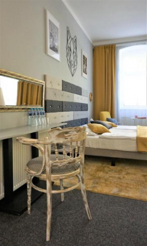  Explorer Hostel & Apartment Stare Miasto OLD TOWN  Познань